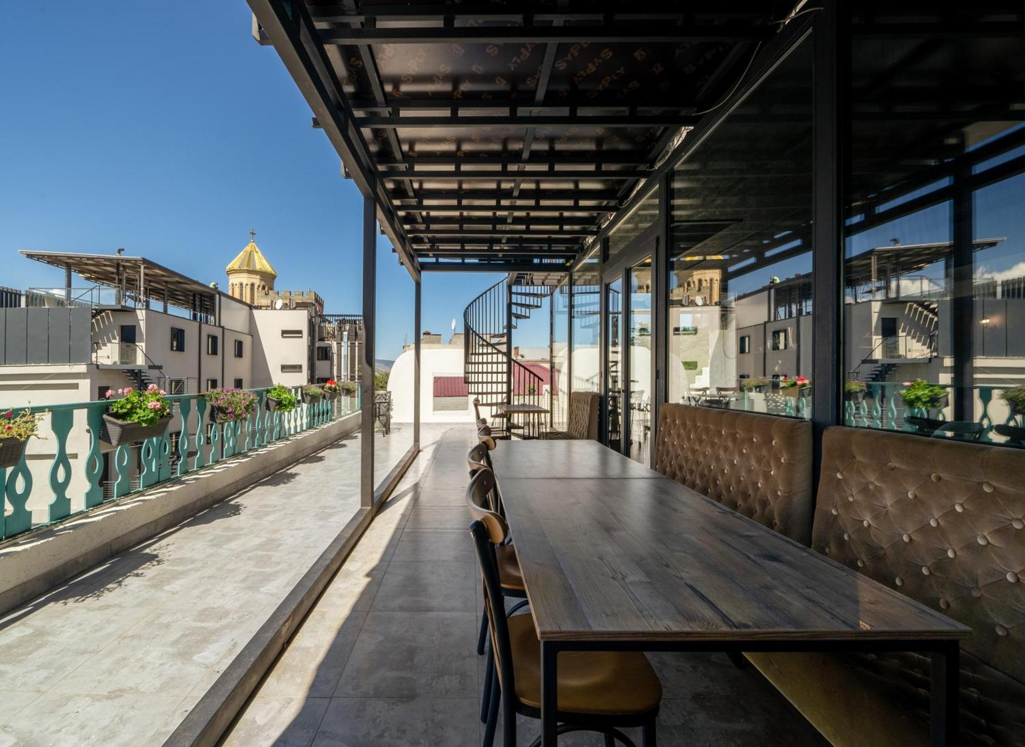 Hotel Tato & Coworking Space Tbilisi Exterior photo