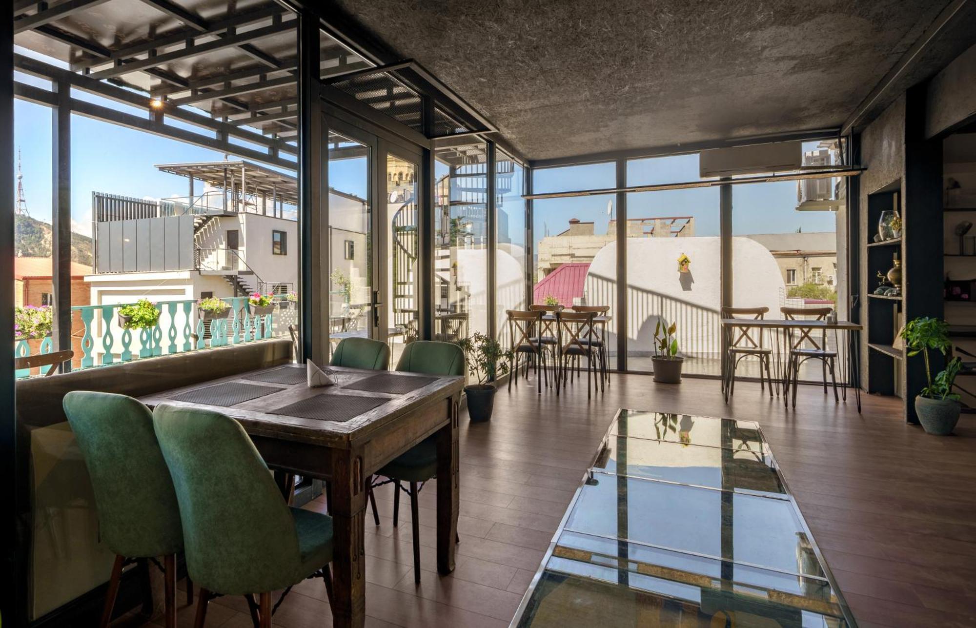 Hotel Tato & Coworking Space Tbilisi Exterior photo
