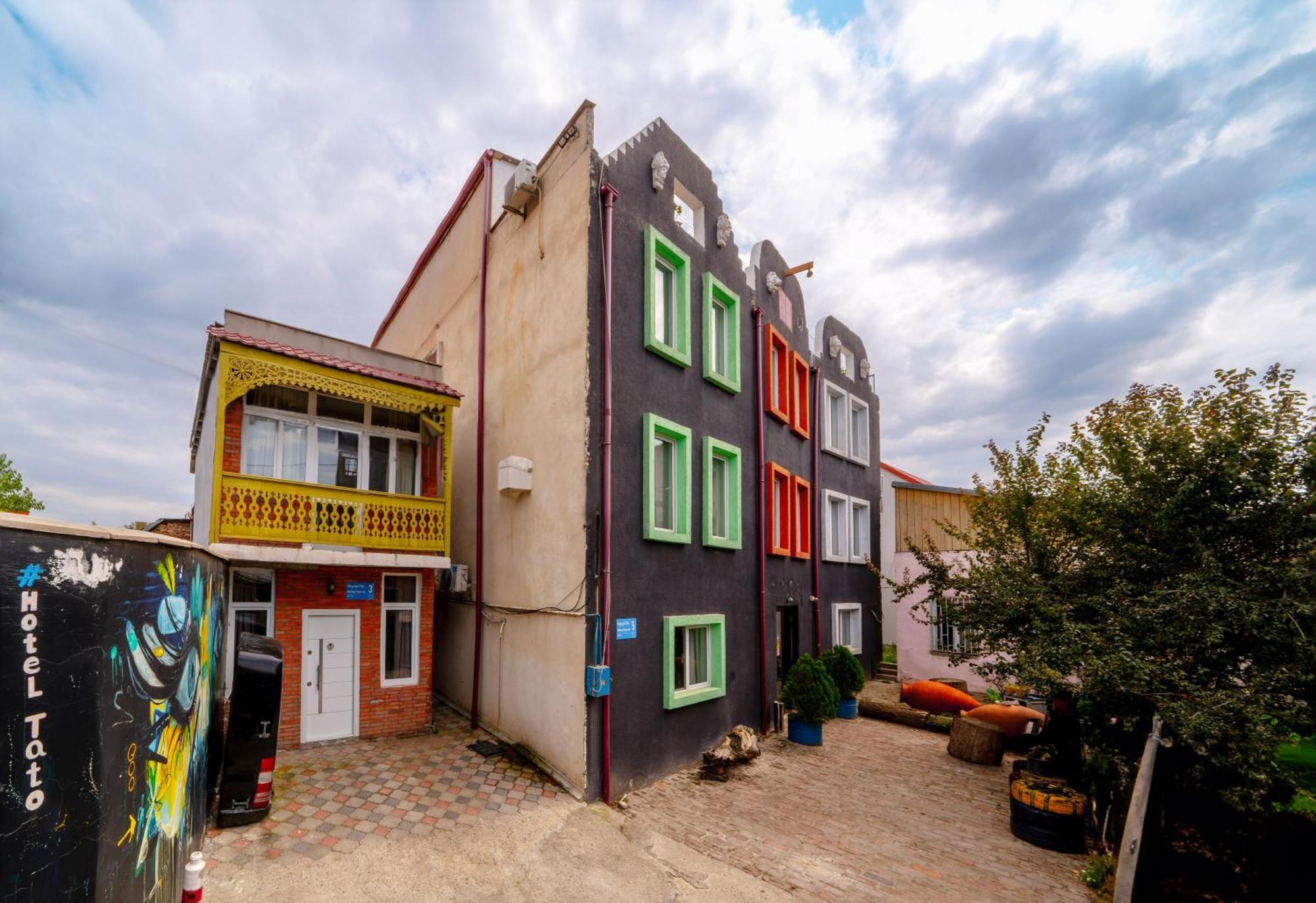 Hotel Tato & Coworking Space Tbilisi Exterior photo